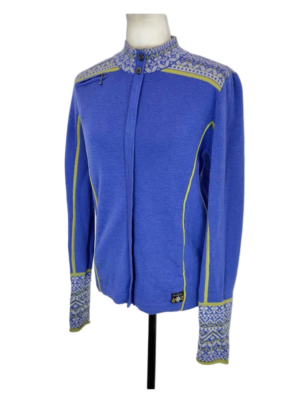 Icelandic Design blue wool cardigan